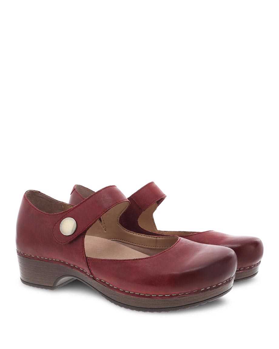 Dansko Beatrice Waxy Burnished Women Clogs Red | CA 3553CTI