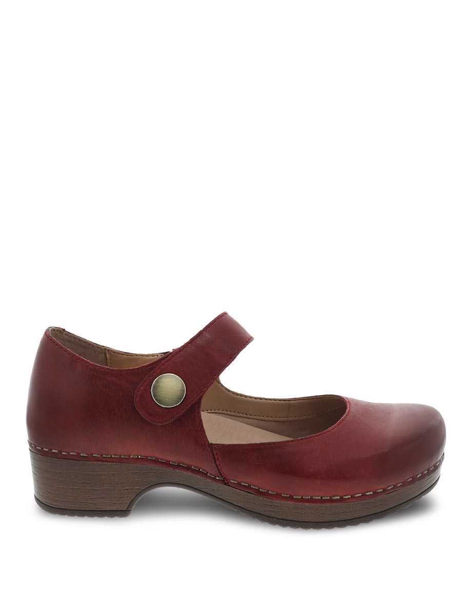 Dansko Beatrice Waxy Burnished Women Clogs Red | CA 3553CTI
