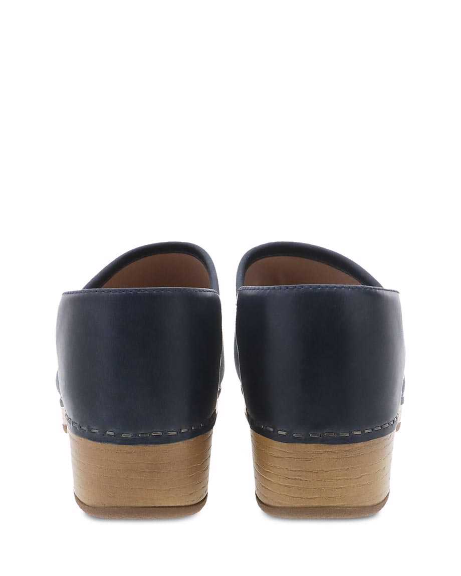 Dansko Brenna Burnished Suede Women Clogs Navy | CA 3557MQS