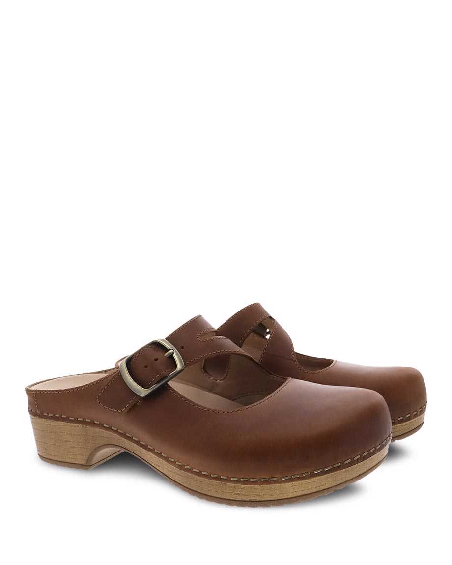 Dansko Britney Pull Up Women Mules Brown | CA 3686WNY