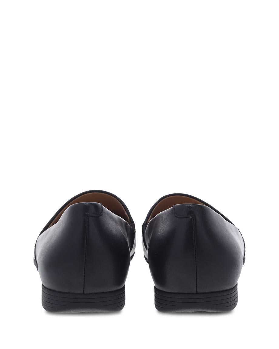 Dansko Larisa Milled Nappa Women Flats Black | CA 3636QMP