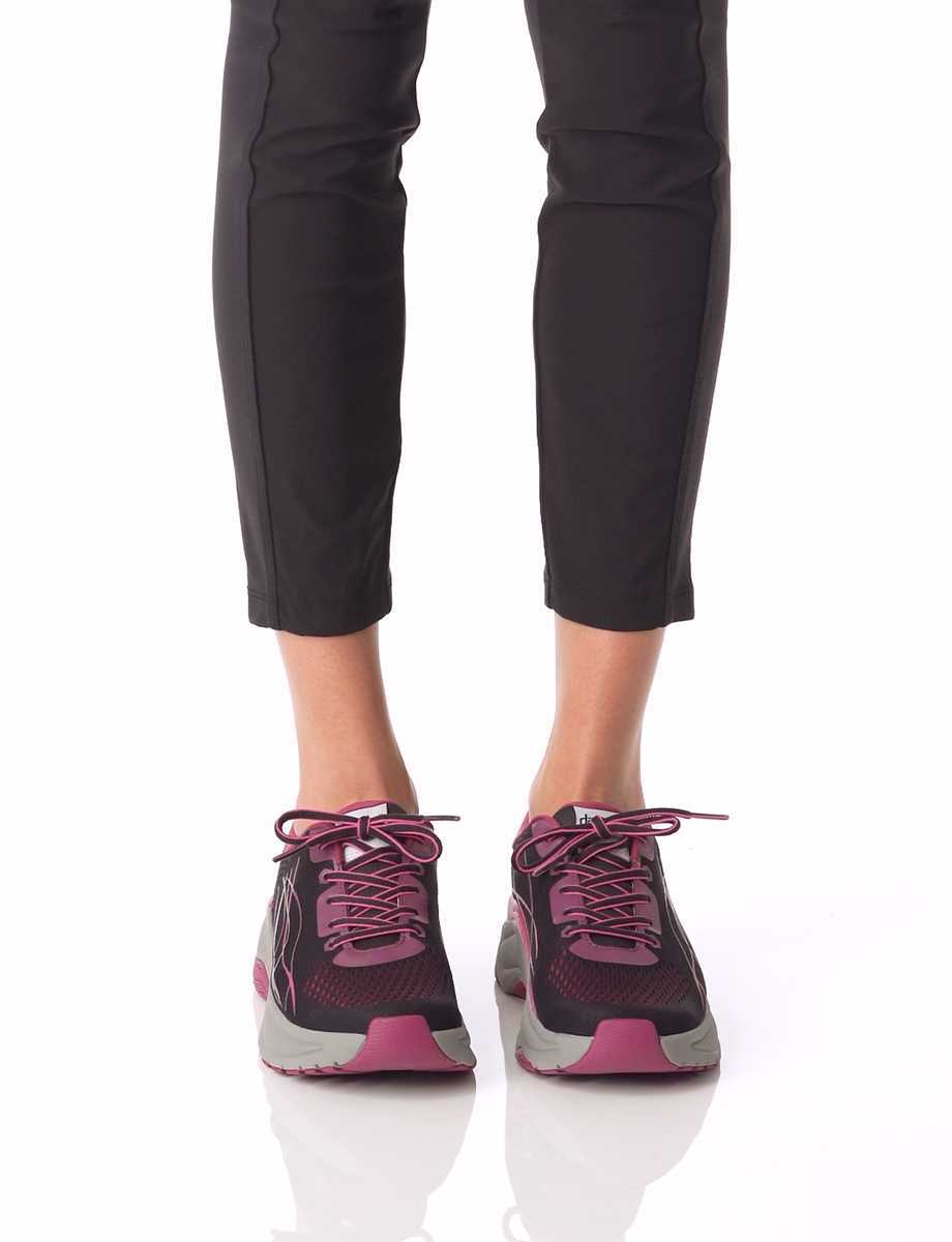 Dansko Pace Berry Mesh Women Sneakers Black | CA 3819NWR
