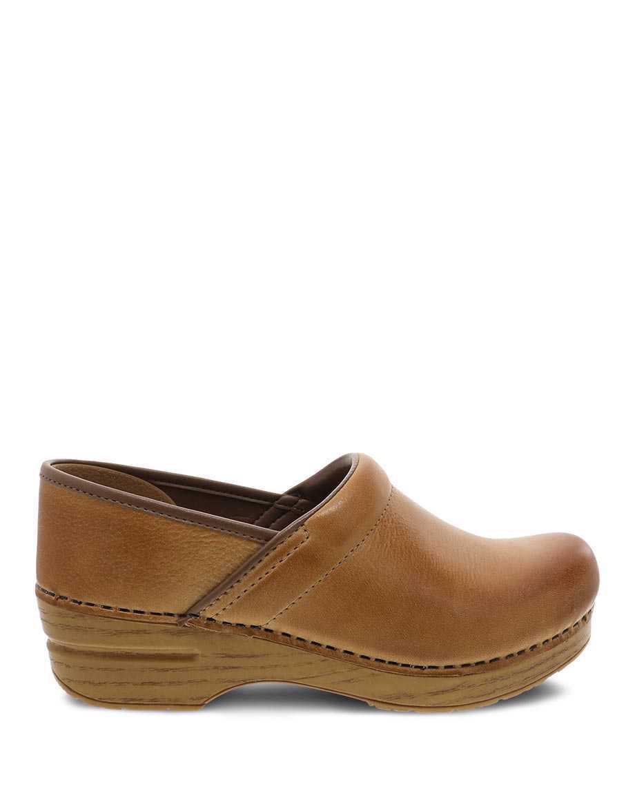 Dansko Professional Distressed Women Clogs Orange | CA 3600JPQ