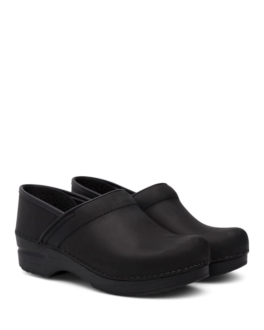 Dansko Professional Oiled Men Clogs Black | CA 3533WNG