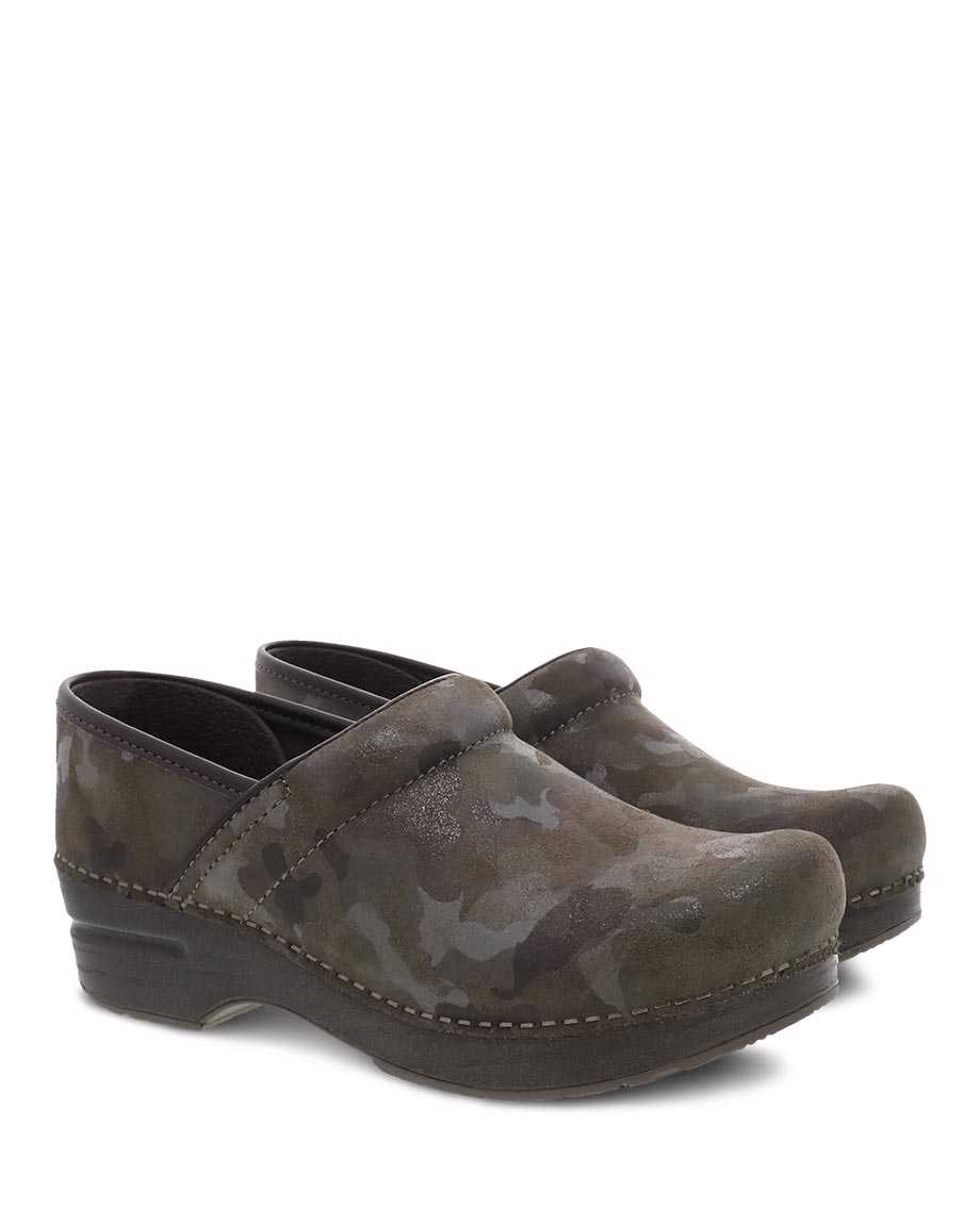 Dansko Professional Suede Women Clogs Camo / Grey | CA 3609MQP