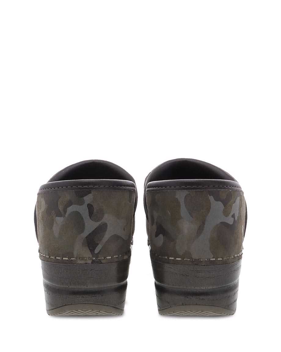 Dansko Professional Suede Women Clogs Camo / Grey | CA 3609MQP