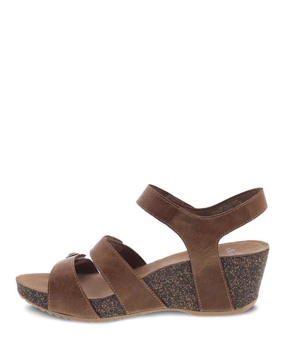 Dansko Savannah Waxy Burnished Women Sandals Brown | CA 3765MQR