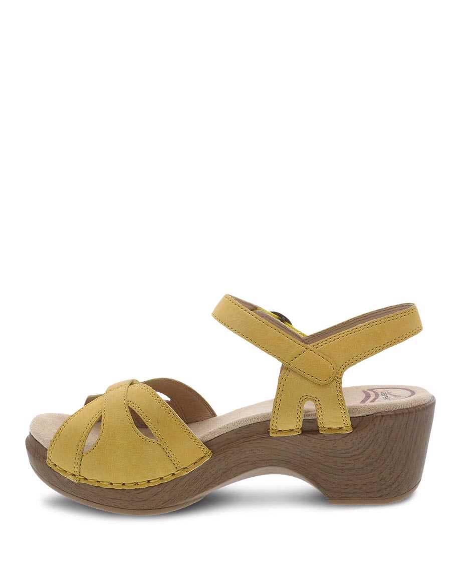Dansko Season Milled Women Heels Yellow | CA 3652JPM