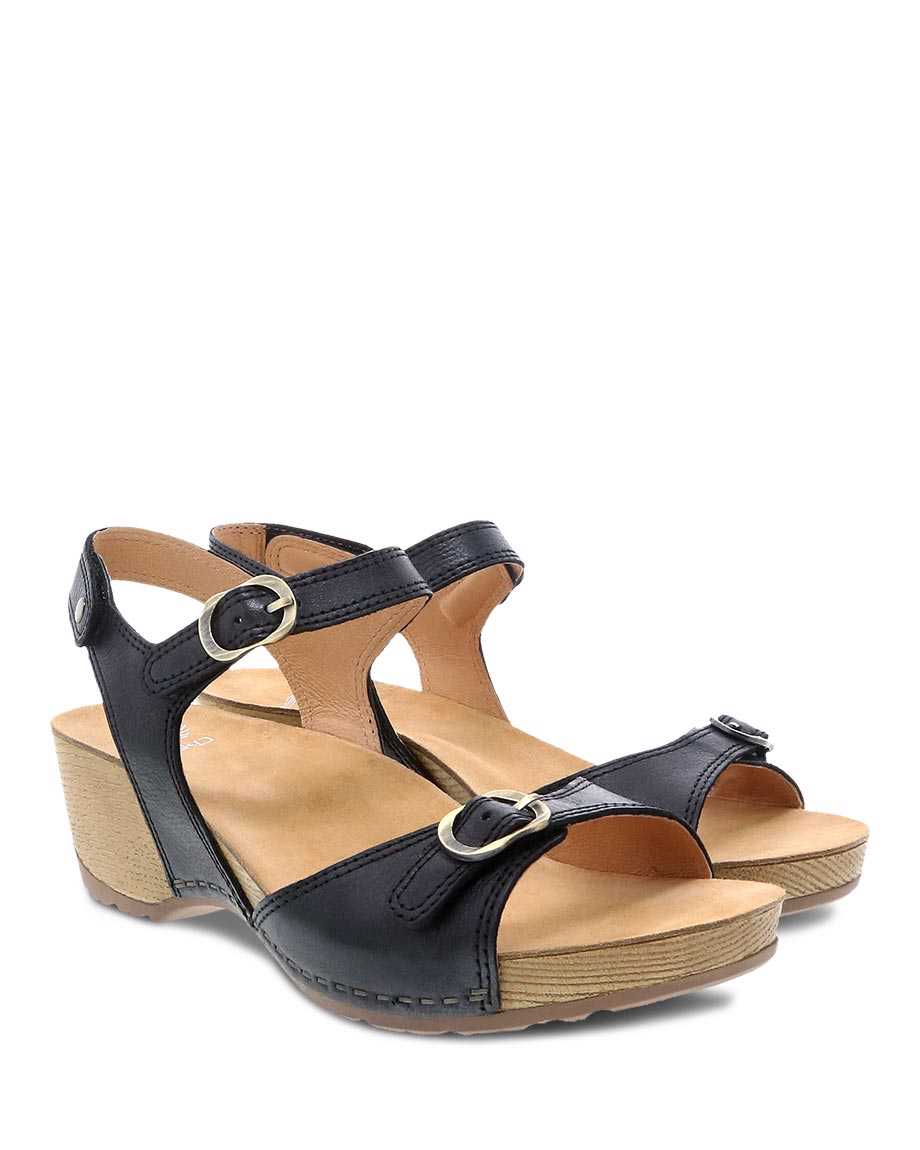 Dansko Tricia Milled Burnished Women Sandals Black | CA 3787TCM
