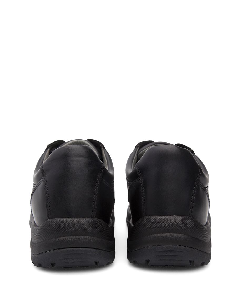 Dansko Walker Smooth Men Dress Shoes Black | CA 3540OKC