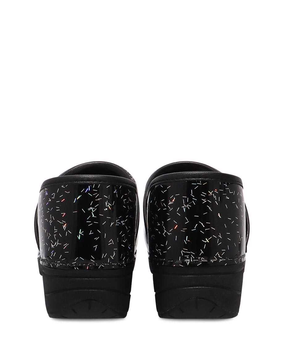Dansko XP 2.0 Flecks Patent Women Wide Shoes Black | CA 3962GSS
