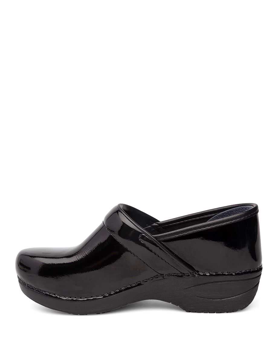 Dansko XP 2.0 Patent Women Slip Resistant Shoes Black | CA 3796TCI
